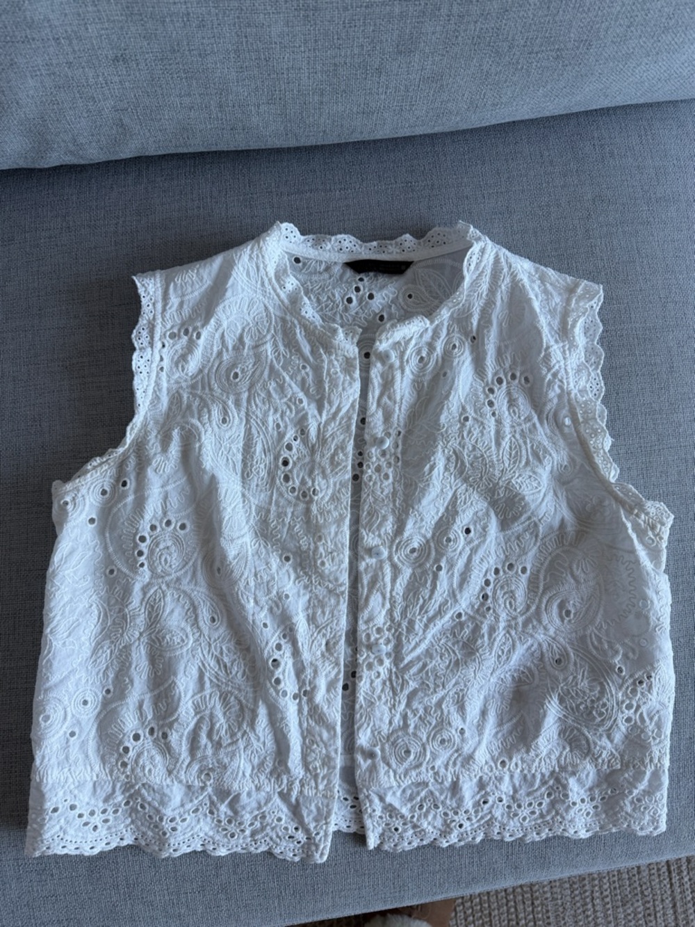 Zara White Eyelet Lace Sleeveless Camisole